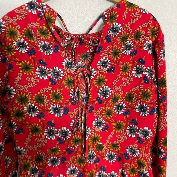 Wayf Red Daisy Floral Flute Flare Sleeve Boho Dress Tie Back Small - Picture 5 of 7